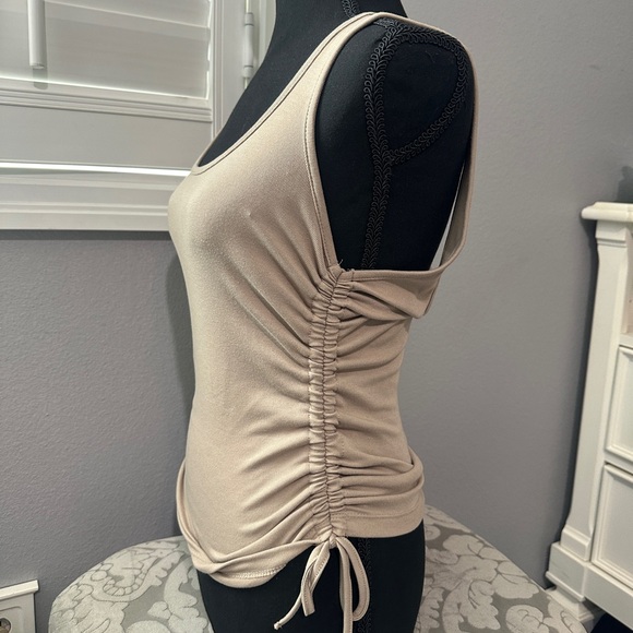 4th & Reckless Ruched Tank - Picture 3 of 5
